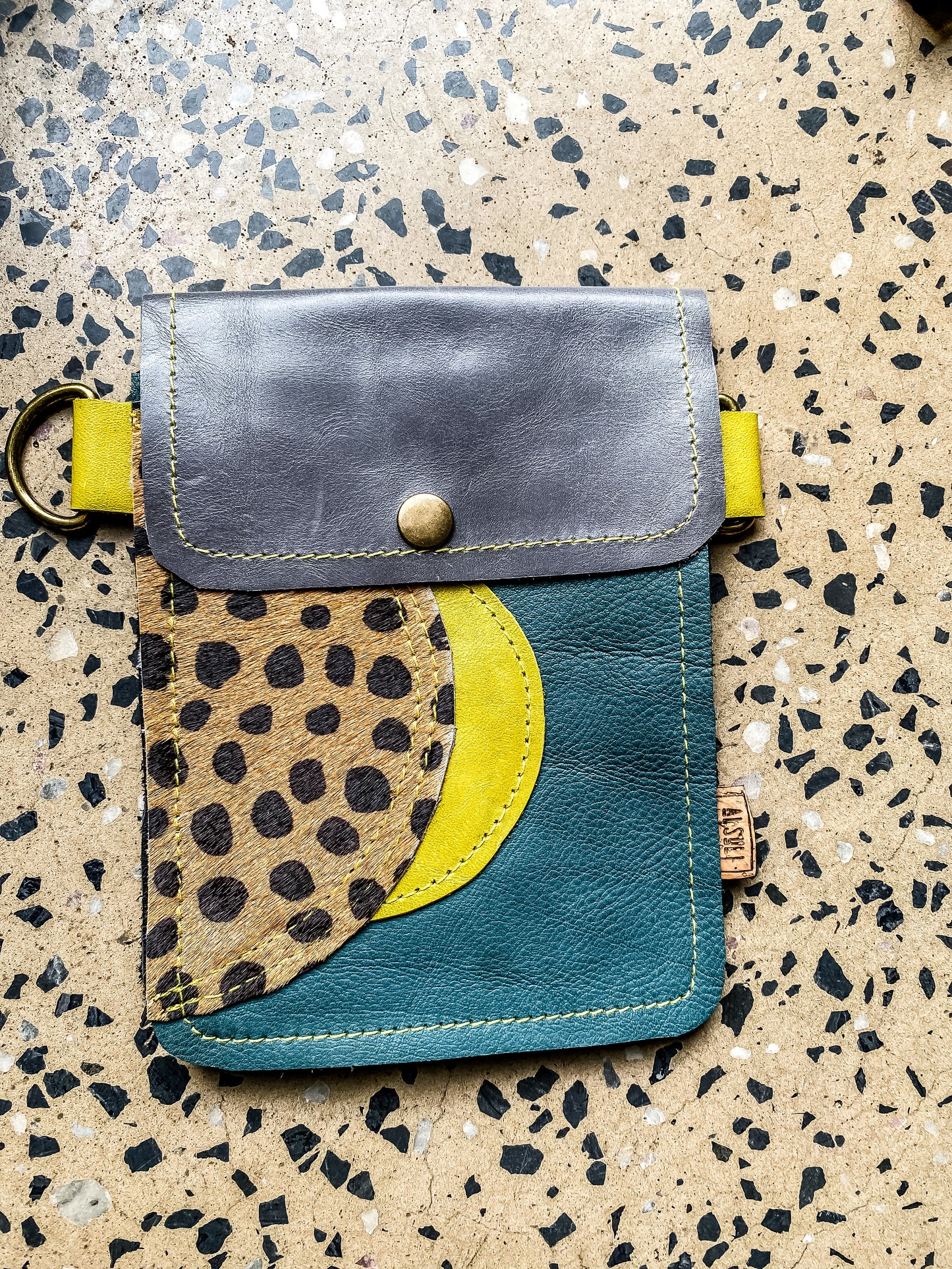 Leather Handbag Workshop: Red Barn - Irene