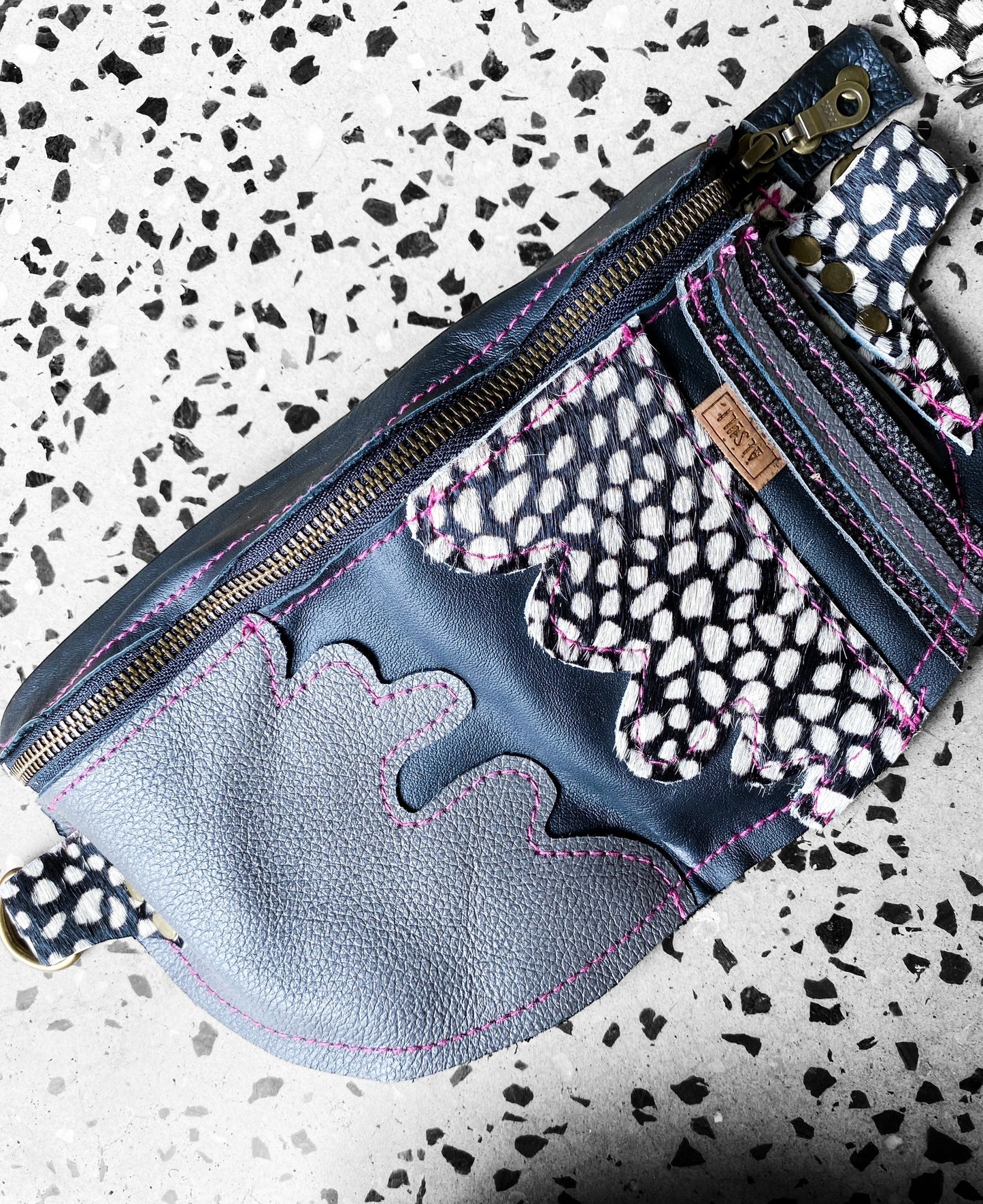 Leather Handbag Workshop: Red Barn - Irene