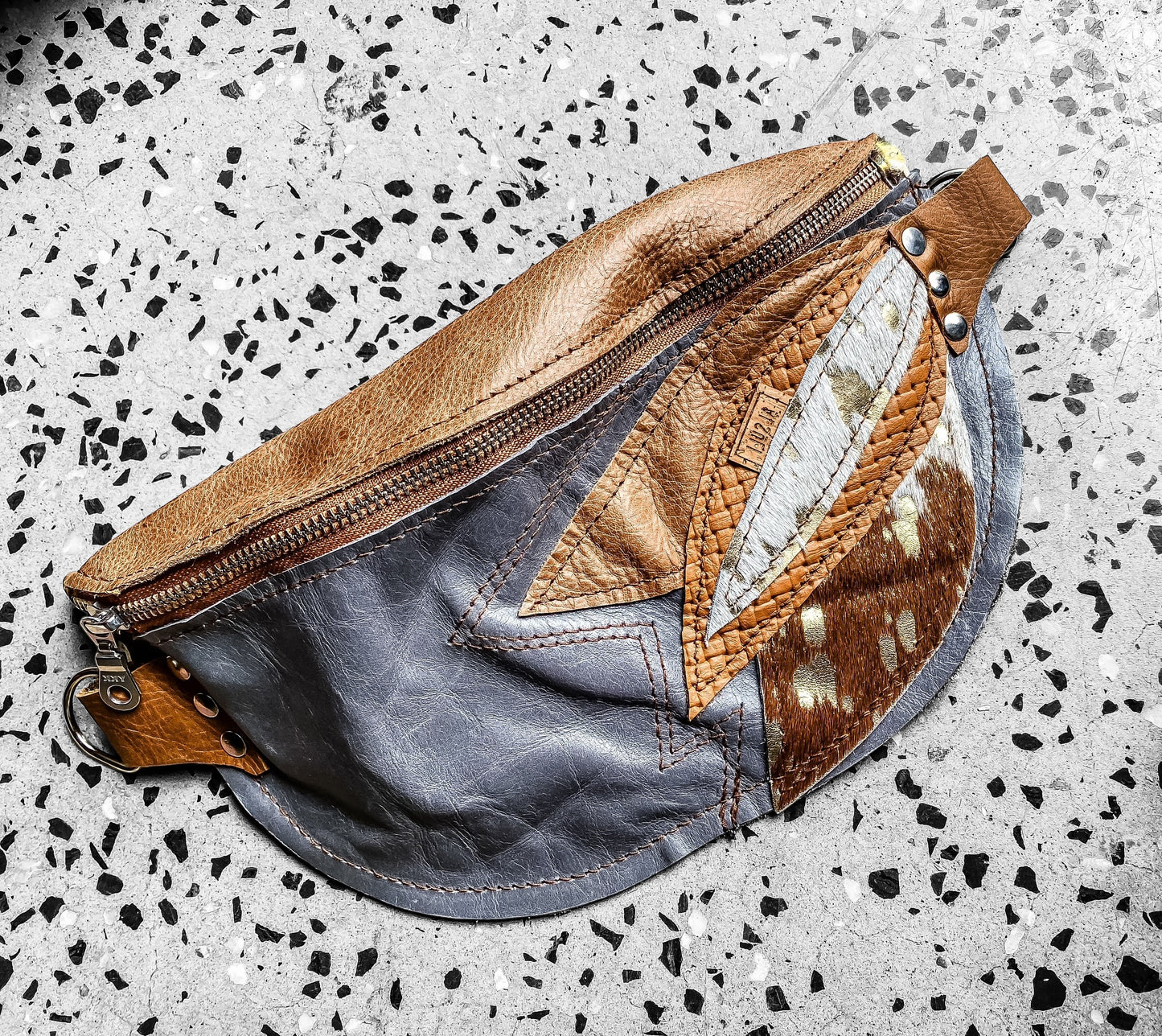 Leather Handbag Workshop: Red Barn - Irene