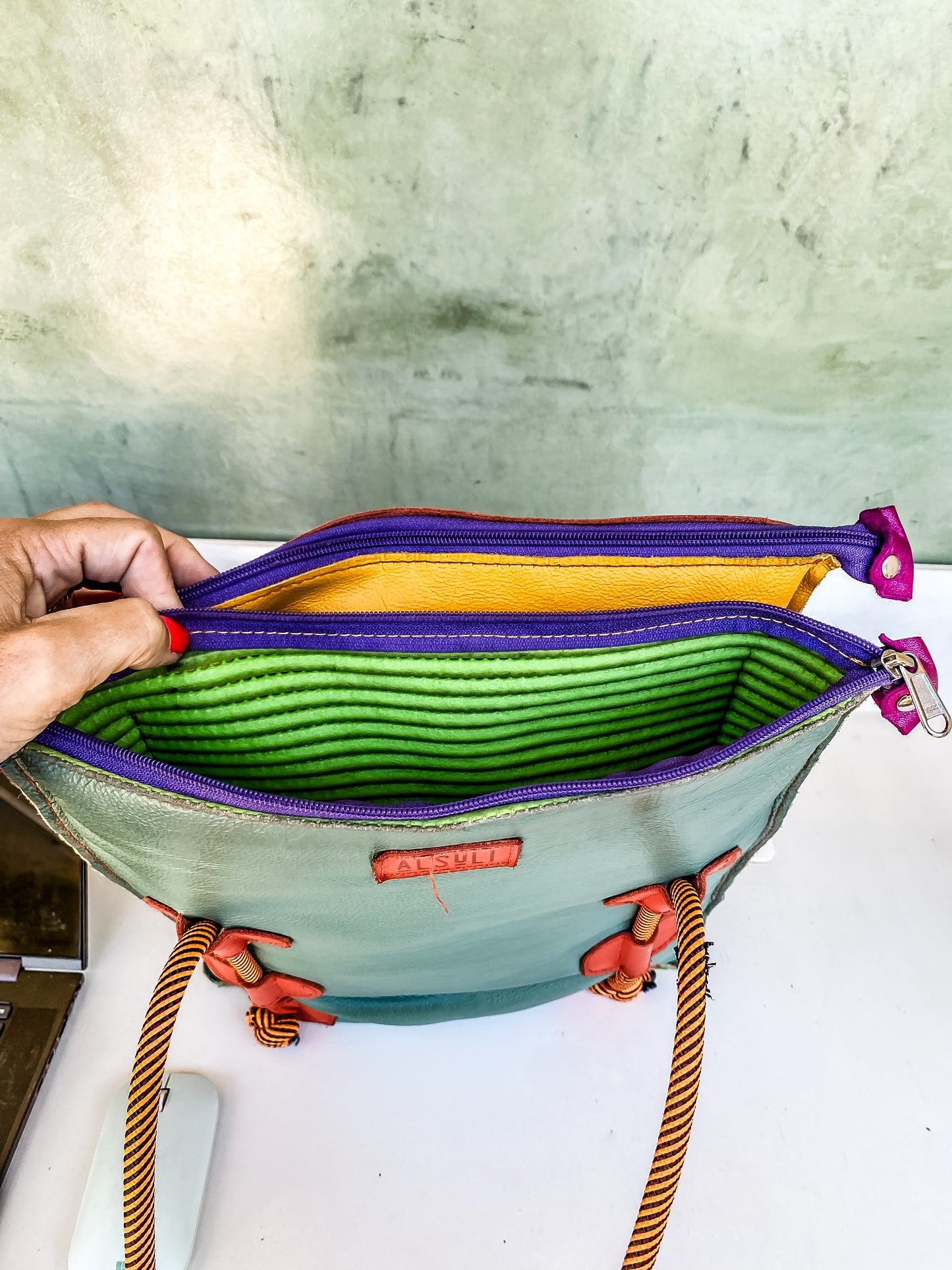 Alicia Laptop Bag : Leather Handbag Design Workshop