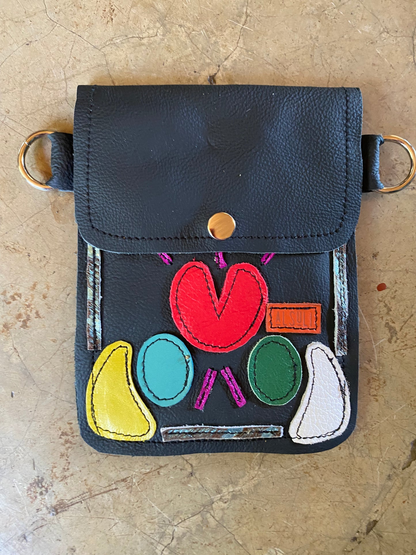 Elizna Phone Bag: Leather Handbag Design Workshop