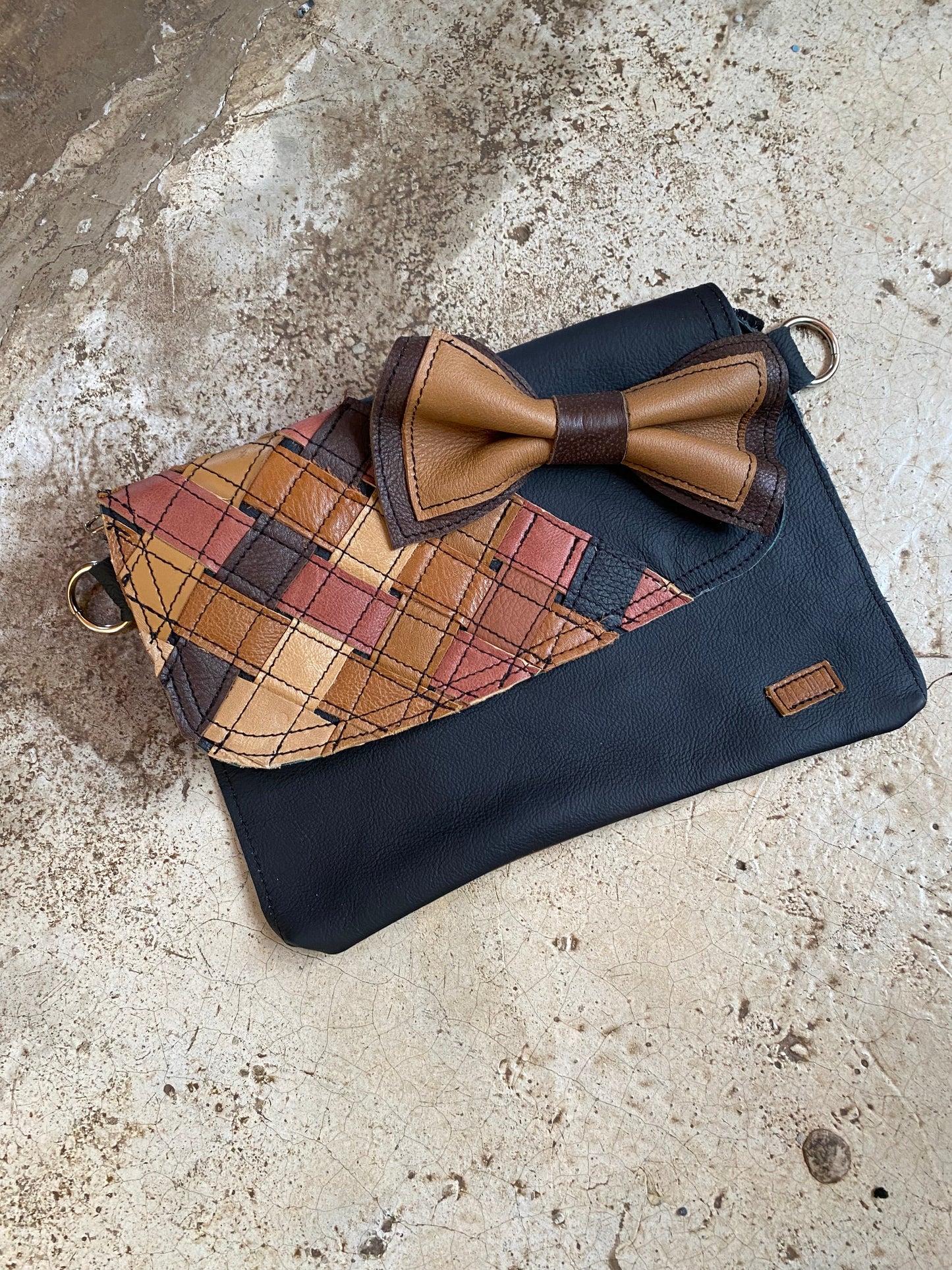 Flip-it It’s Nice : Leather Handbag Design Workshop