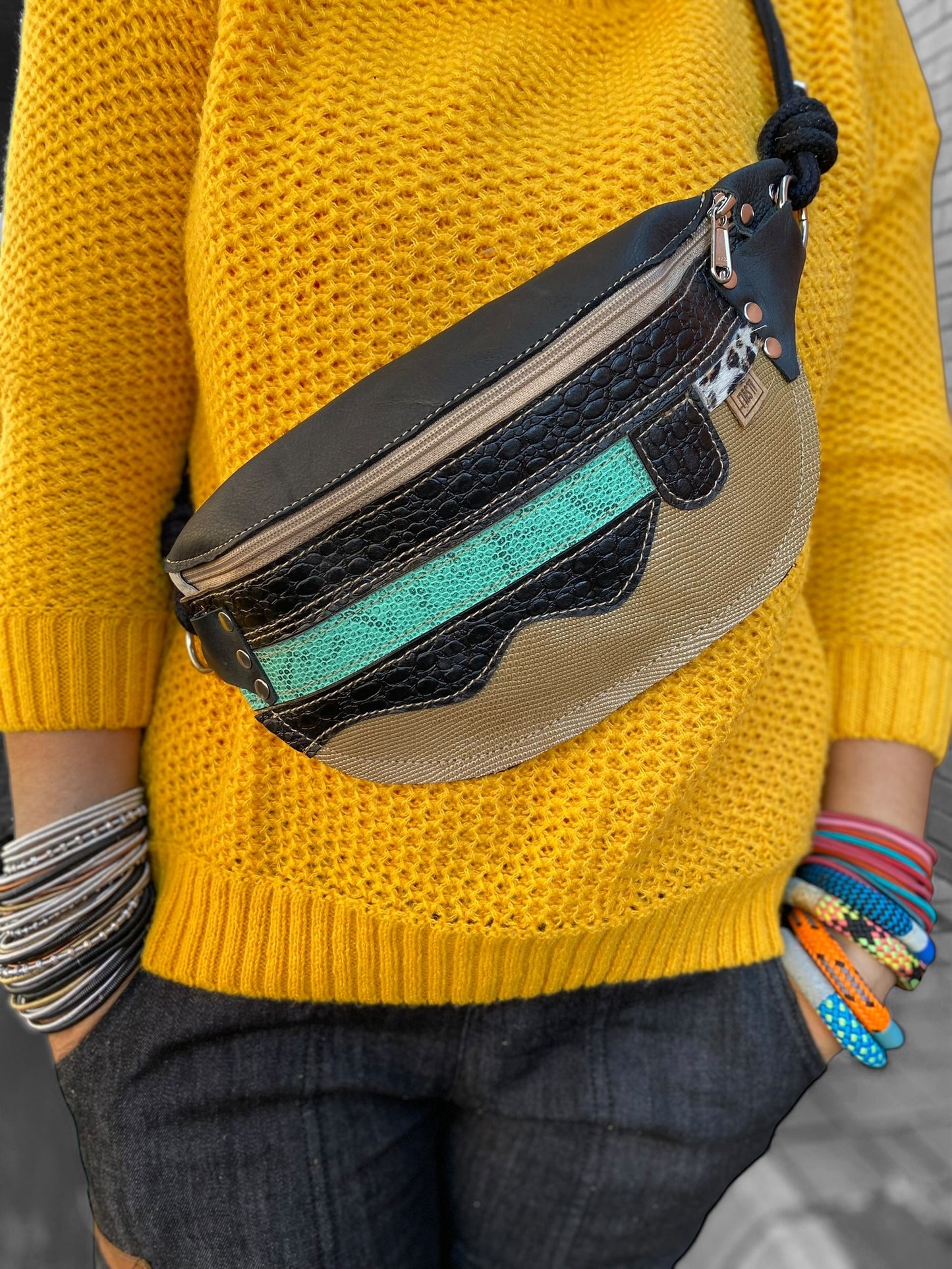 Martha Ousus Moon Bag: Leather Handbag Design Workshop